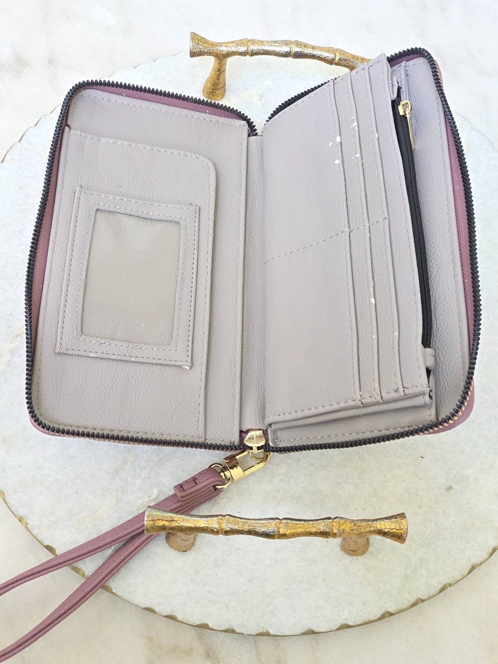 Betsey Johnson Large 3D Bow Zip Around Wallet Wristlet Mauve Plum Saffiano - Picture 10 of 15